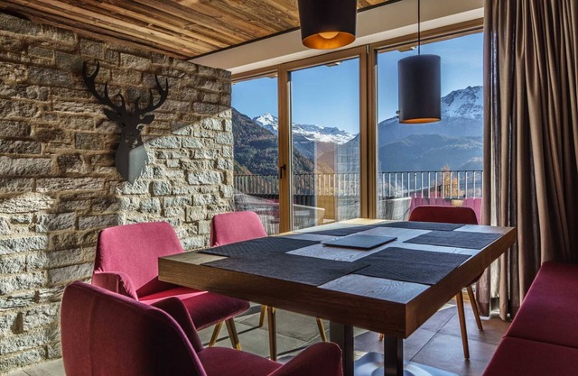Hunting Chalet - The Peak Sölden