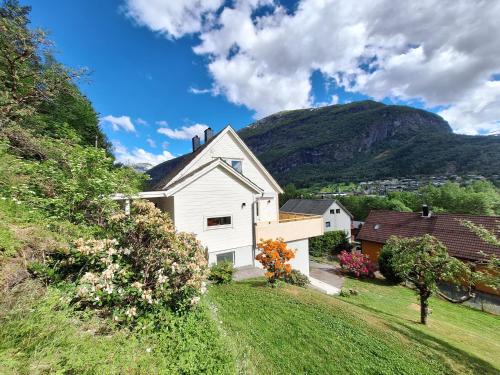 Hus i Stryn