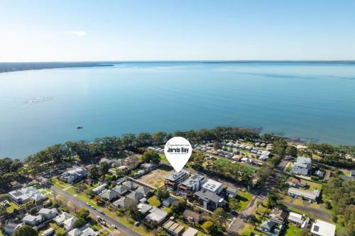 HuskySun by Experience Jervis Bay