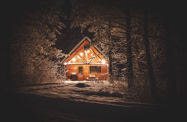 Huttopia Chalets - Wooden family-sized Chalet nestled in the White Mountains