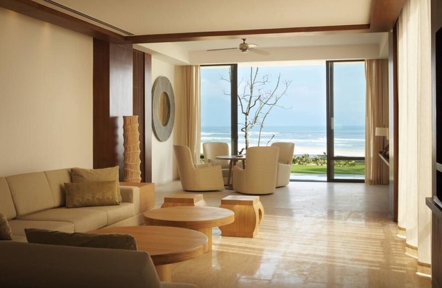 HYATT LUXURY VILLA FOR VACATION