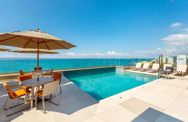 Hyatt Place Macae