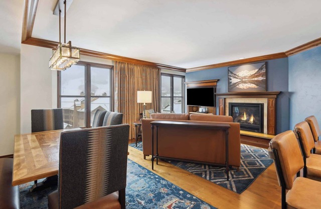 Hyatt Residence 4051 - 2 Bedroom Residence