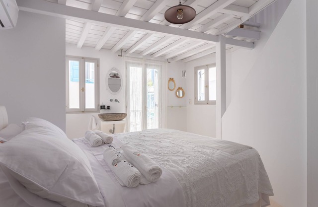 i-Diva 2 Bedroom House Panoramic Mykonos View