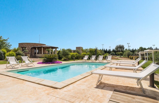 I FURNEDDHRI - Trullo "ULIVO"