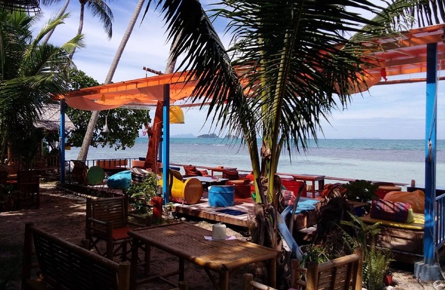 I Talay Beach Bar & Cottage Taling Ngam
