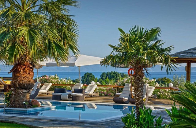 Iakovakis Suites & Spa