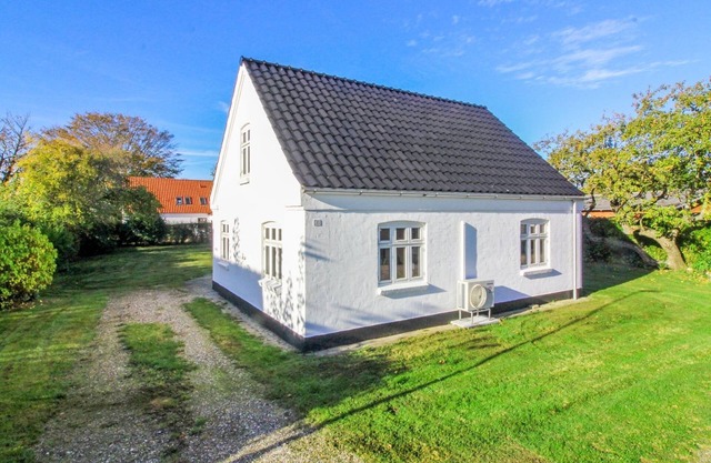 "Iara" - 6km from the sea by Interhome