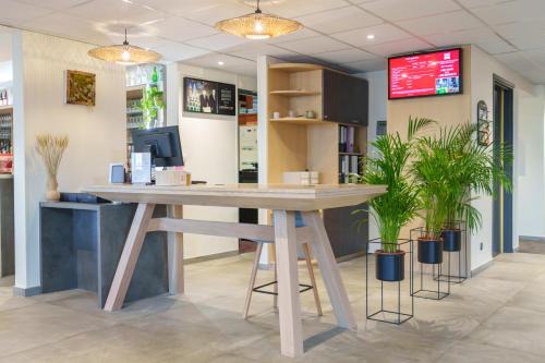 ibis Laon