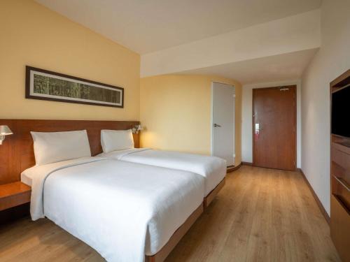 ibis New Delhi Aerocity - An Accor Brand