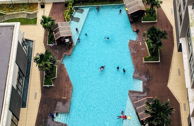 Icon3 Condo in IOI City Mall Putrajaya, Pool Viewnn