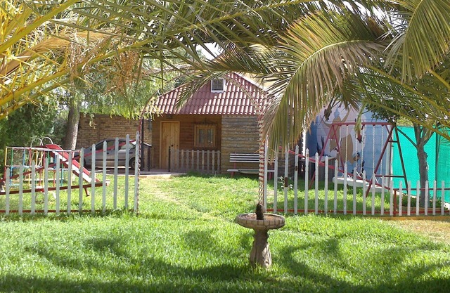 ideal bungalow for families with children, parking and sports courts
