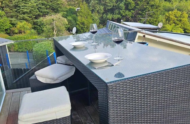 Ideal Coastal Retreat with something for everyone