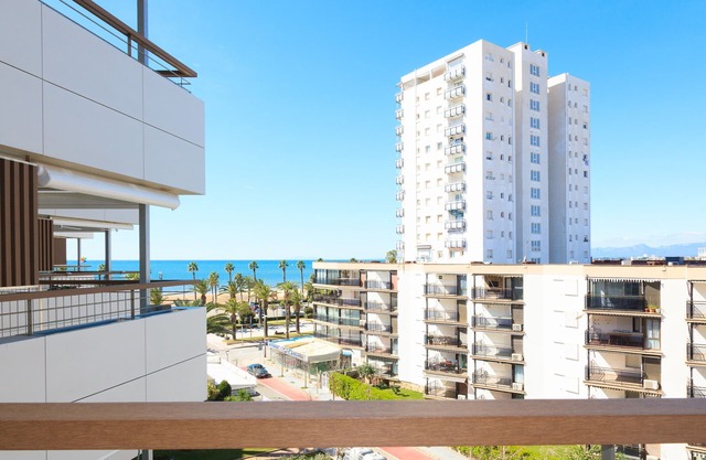 Ideal for Families: Central, 2 Bedrooms and Air Conditioning UHC FORMENTOR 271