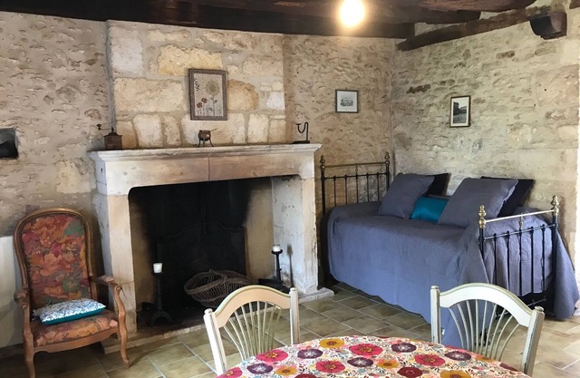 Ideal romantic stay, in the countryside 5 minutes from the center