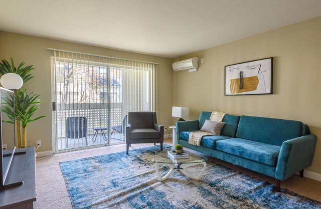 Ideal Santa Clara 1BR w/Pool in Tech Hub, nr Dining, by Blueground
