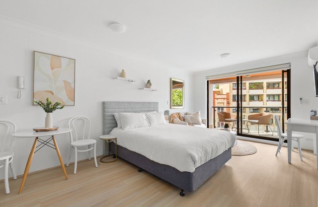 Ideal Studio Inner-City Pad with Private Balcony