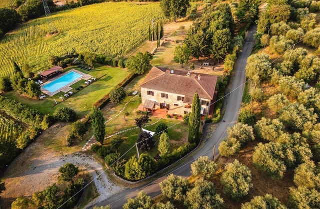 Ideal villa for 16 people!