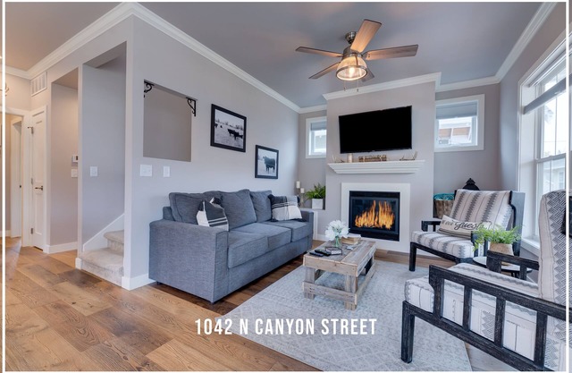 Ideally Located*Self Check-In*Smoking/Pet Free