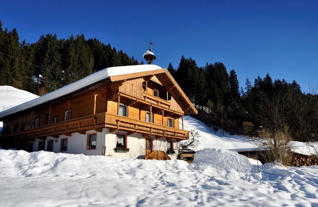 Idyllic farm directly on the river Ache