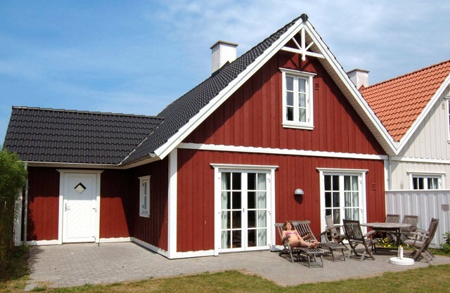 Idyllic Retreat by Waterways - By Traum Ferienwohnungen