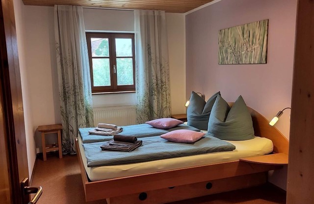 Idyllic vacation apartment for up to 6 people (75 m²) with covered south-facing balcony
