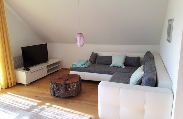 Idyllically situated vacation apartment "Himmelswiese" Lichtenstein