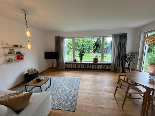 Idyllische Wohnung mit Bergblick nah am Simssee