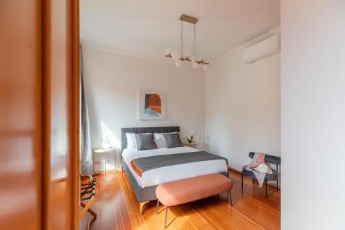 iFlat Spanish Steps Chic & Warming Hideaway