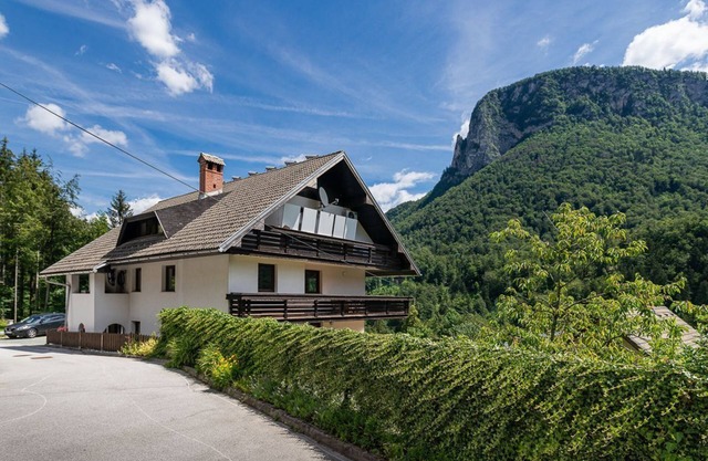 Iglica Apartments - First Floor, Lakes Bled and Bohinj