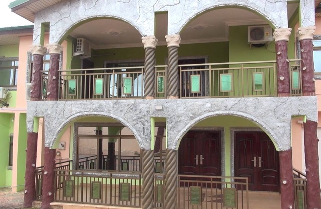 Ihsaana Residence. Visit us and let’s help you relax and explore Ghana’s beauty