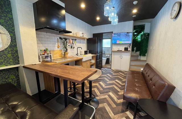 Ikebukuro, cafe style, 2LDK, detached house, 2 shower rooms, 2 toilets