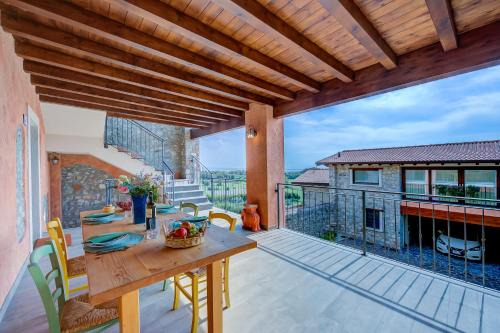 Il Borgo Lavanda and Ulivo Apartments