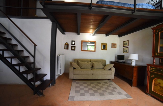 Il Castagno apartment (2 beds + 2) La Paladina