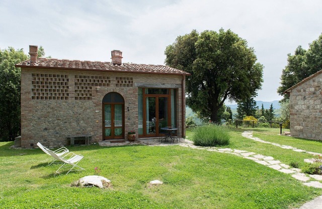 Il Corbezzolo house in historic village