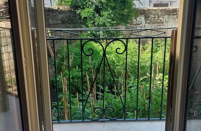 Il Covo del Brigante: refined apartment in the heart of the historic center