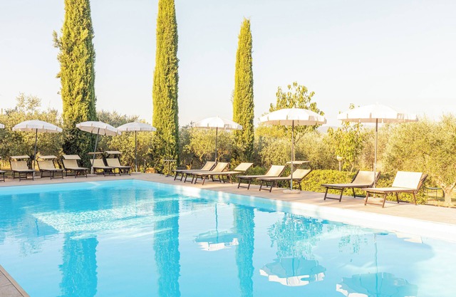 'Il Greppo - Appartamento Greppino' with Shared Pool, Wi-Fi and Air Conditioning