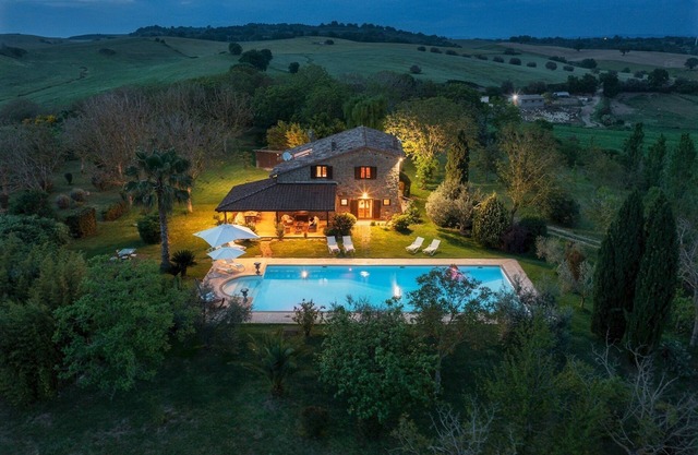 Il Noceto 8, Emma Villas