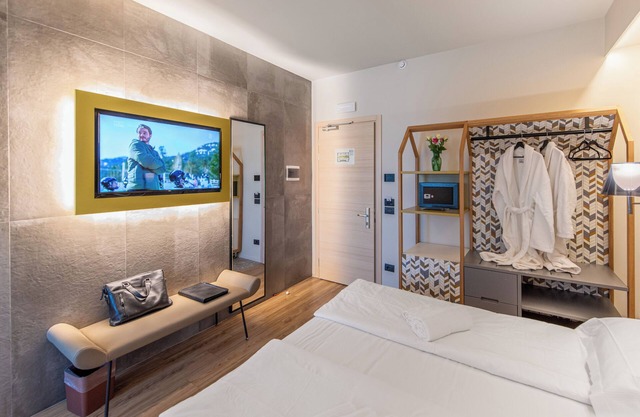 Ile Hotel