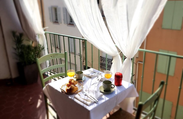 Ilot - Exceptional location, Comfort, Refinement