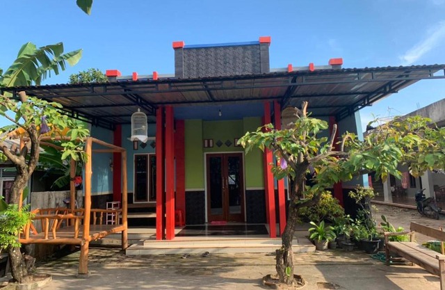 Ilyas Homestay
