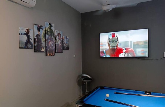 Impian Stay 0.1 Townhouse with 3 bedrooms.
