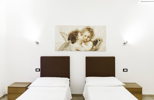 IN FAIR 8: front fair, front fair elegant and comfortable residence