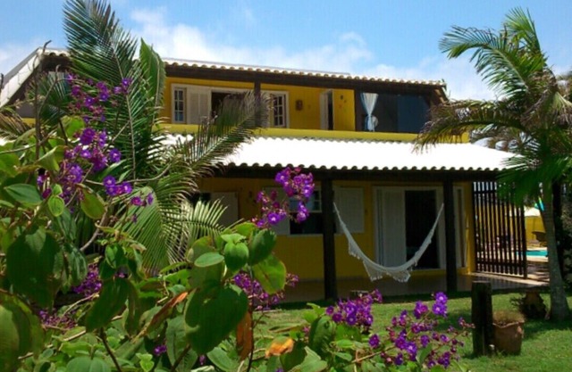 In front of the sea! WONDERFUL HOUSE WITH POOL AND LARGE GARDEN