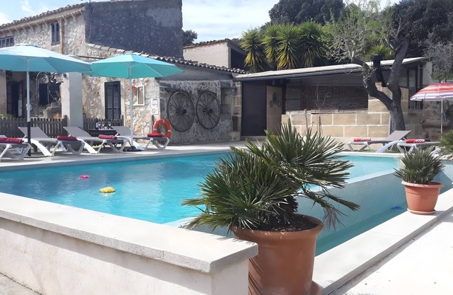 In Sineu - Finca Son Matginet 1 km from the Center