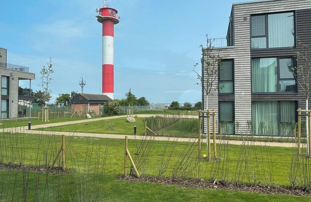 In the Küstenleuchten vacation apartment, you live right by the sea - with pr