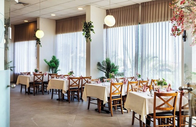Inbar Hotel