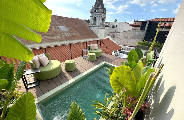 Incredible design apartment with pool and rooftop