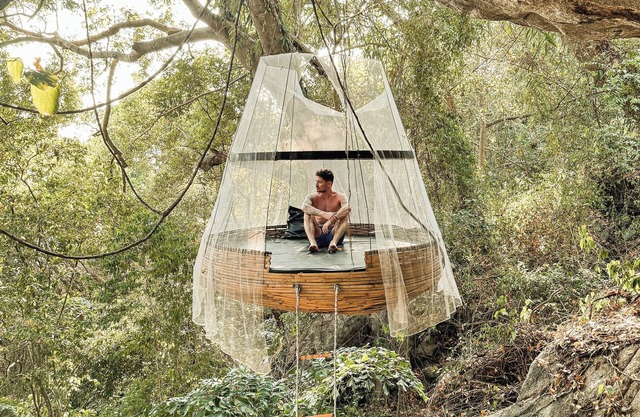 Incredible Ocean view Designer's Villa & Private Observation Net - Full Service