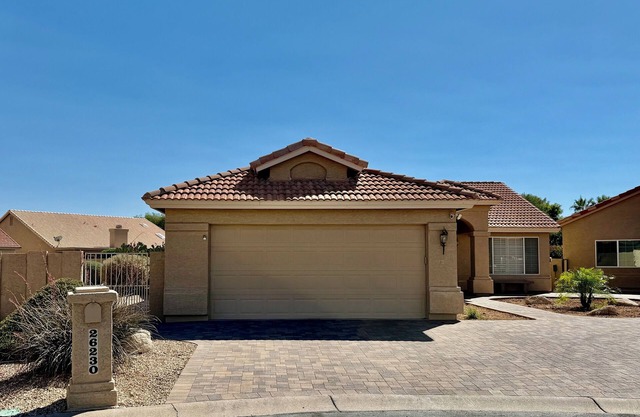 Incredible Resort Living Sun Lakes 2 Bdrm Home, Gated Palo Verde-Golf Cart incl.